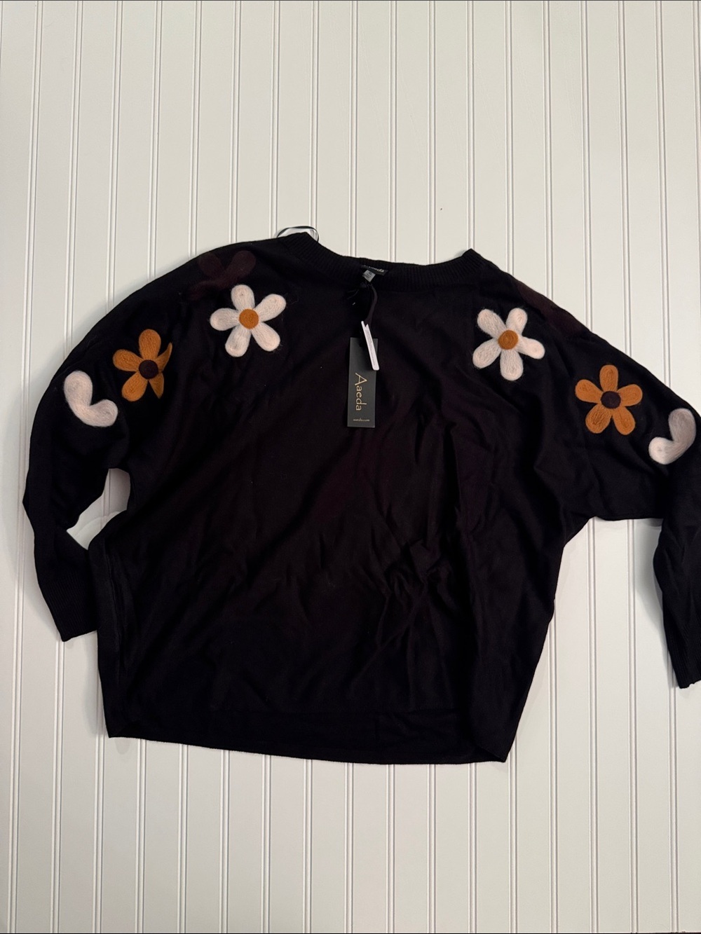 Aaeda Floral Appliqué Dolman Sweater XL NWT Black Long Sleeve Batwing Knit Top